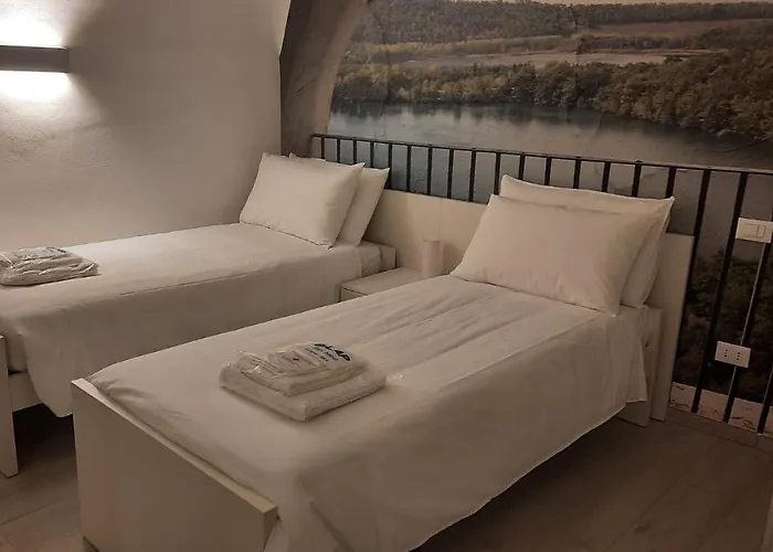 La Volta Holiday home Como
