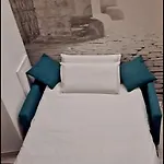 La Volta Nyaraló
