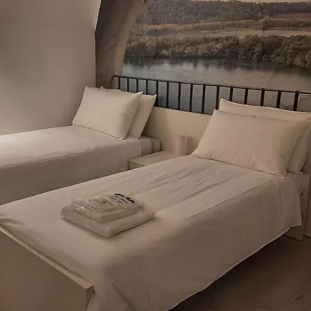 La Volta Holiday home Como